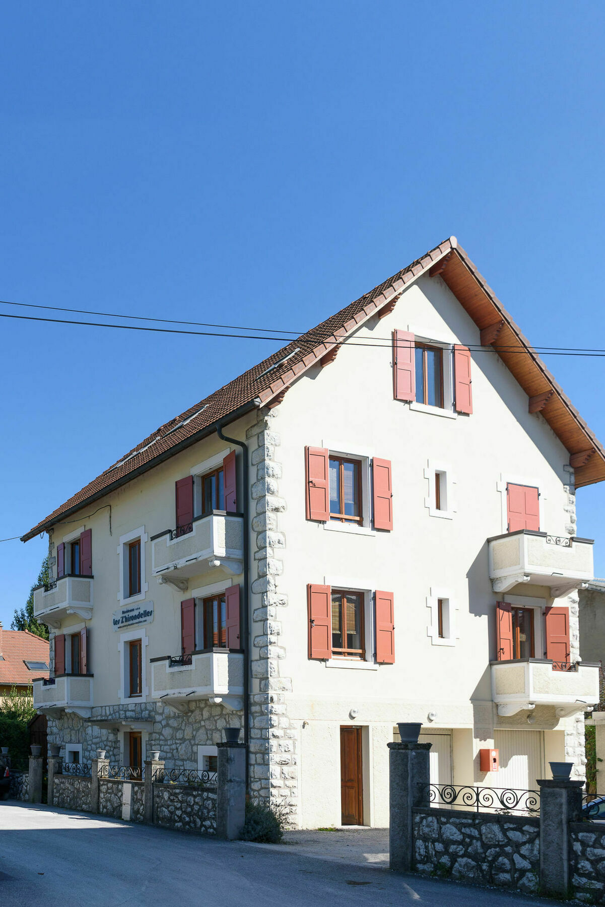 Les Z'Hirondelles Hotel Annecy Exterior photo