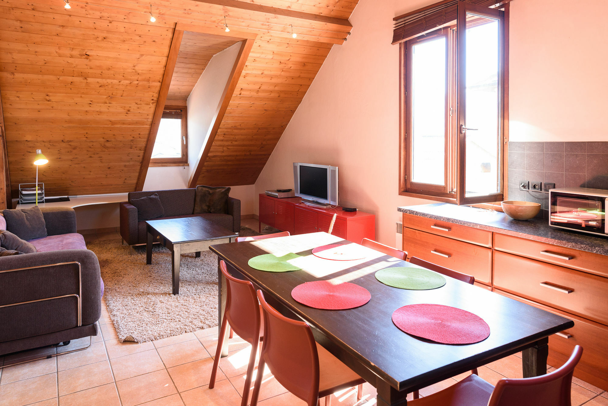 Les Z'Hirondelles Hotel Annecy Exterior photo